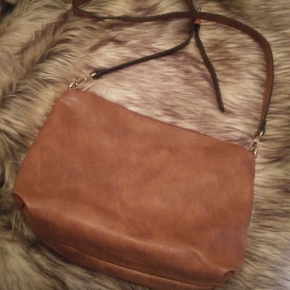 New Chestnut Med Sized Colored Cross Body Bag